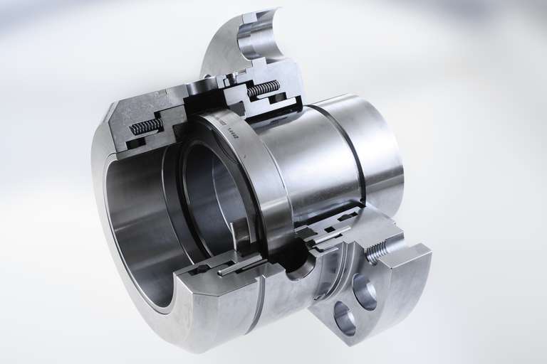 Shaft seal in multiphase test circuit